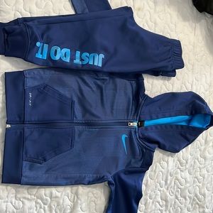 Blue Nike boys set